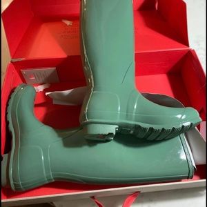 Women’s Hunter Rainboots